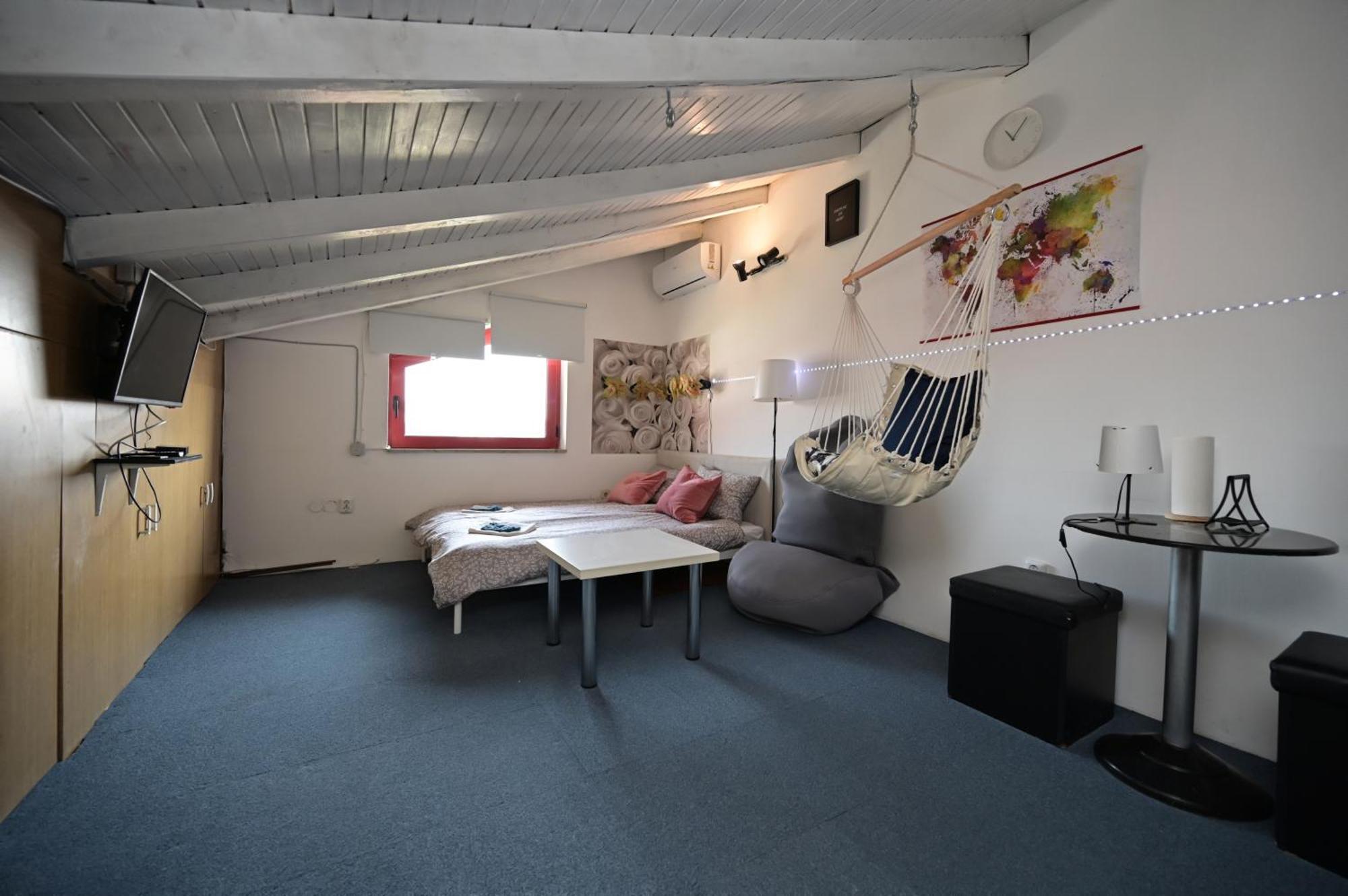 Ofoo Zagreb Apartment Room photo